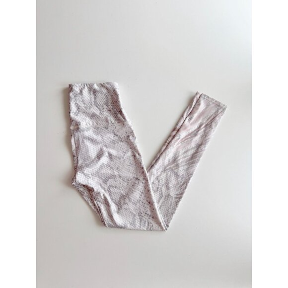 ONZIE Athena Grey White Snake Printed High Rise Ankle Leggings, Size S - Picture 5 of 14